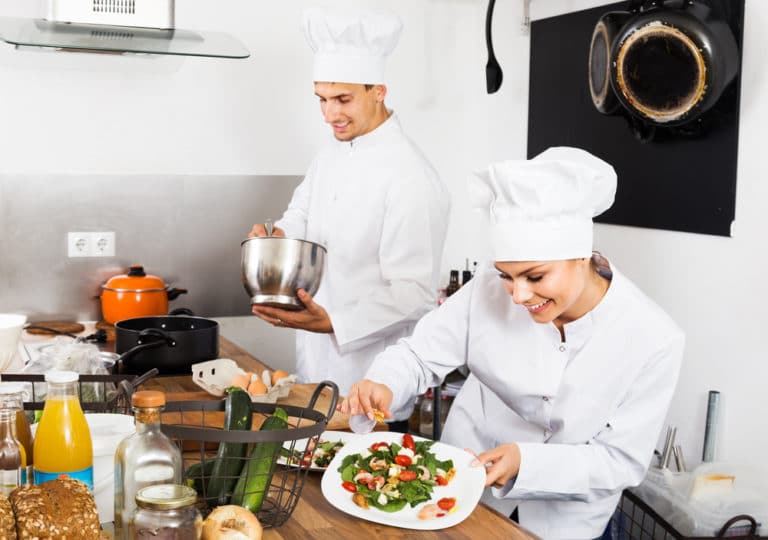 catering-cook-salary-how-to-become-job-description-best-schools