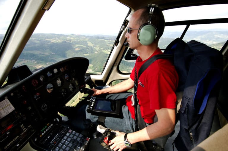 Helicopter Pilot Salary, How to Job Description & Best Schools