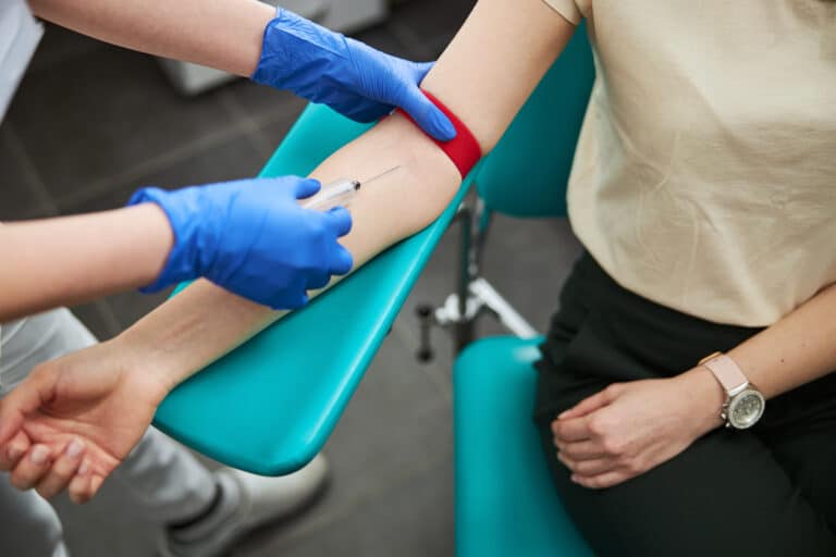 How To Get a Phlebotomy Certification | Step-By-Step Guide 2024