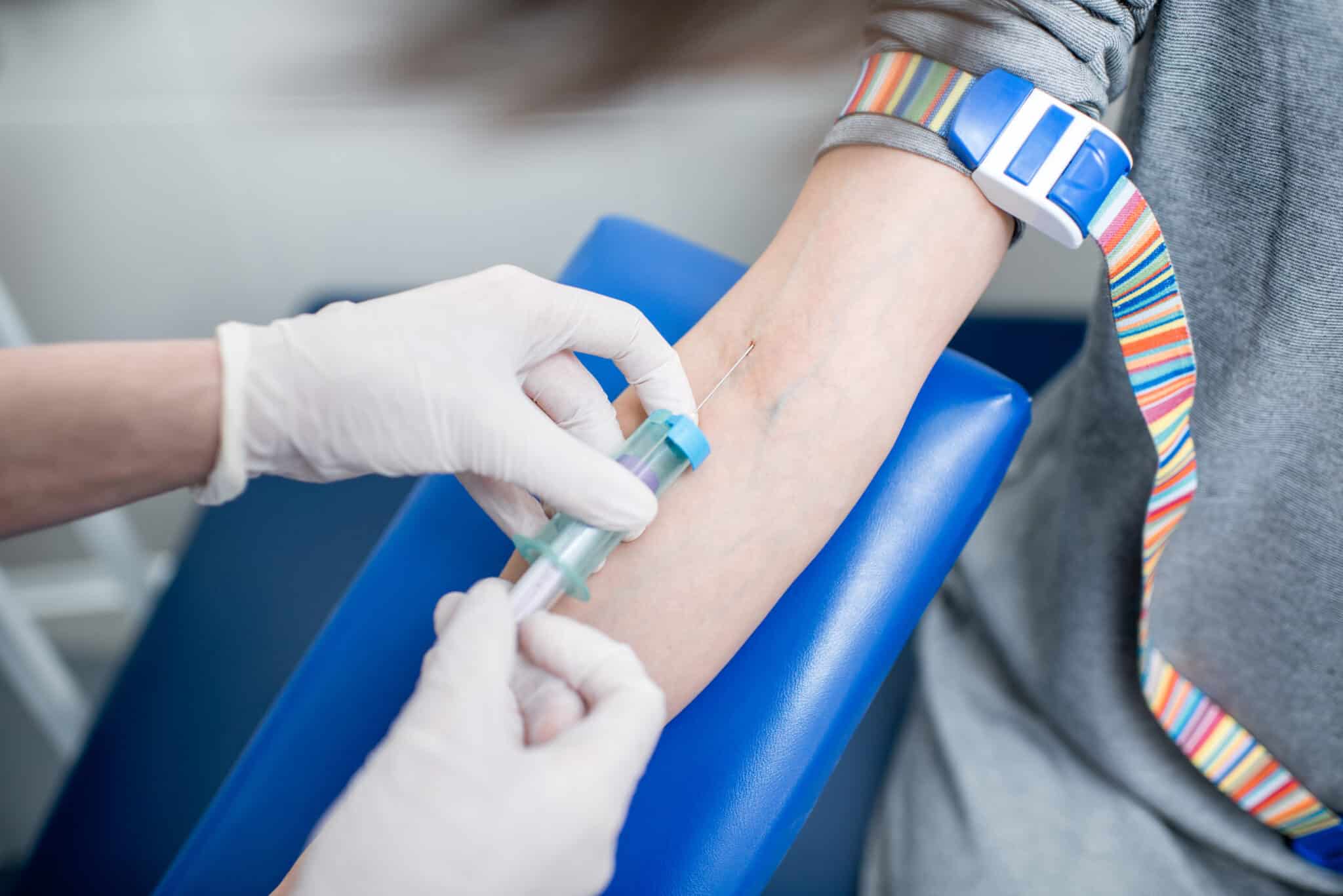 Phlebotomy Classes Cost | Online vs On-Campus Programs